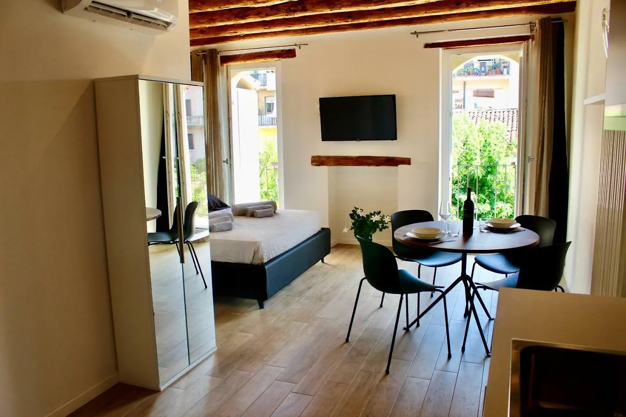 Unicumhouse Verona 0*,